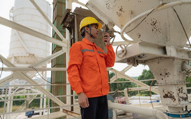 Bộ đàm chống cháy nổ là gì?