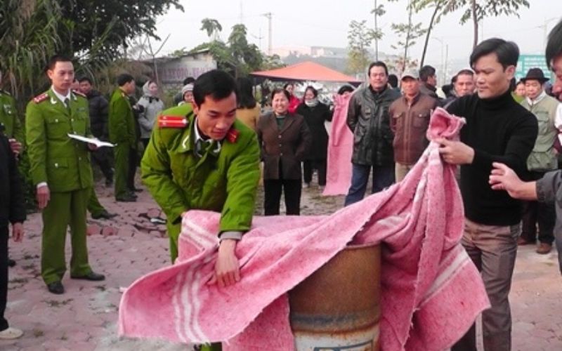 Khi nào nên sử dụng chăn chiên chữa cháy?